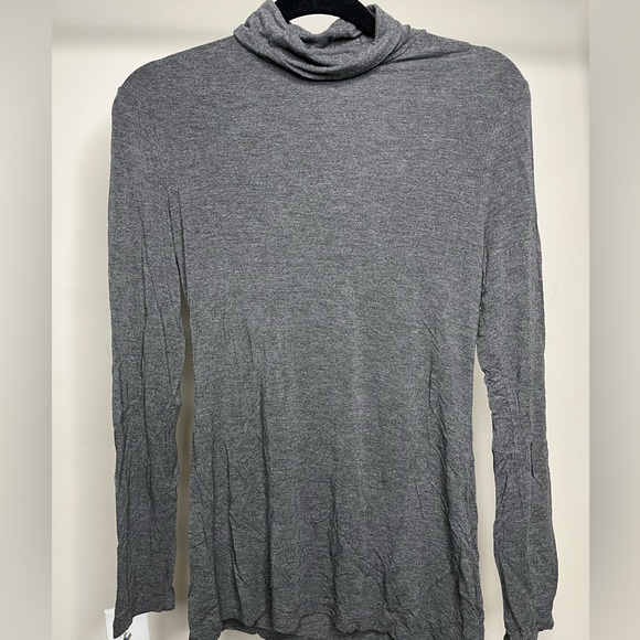 Banana Republic Sweaters - BANANA REPUBLIC SWEATER